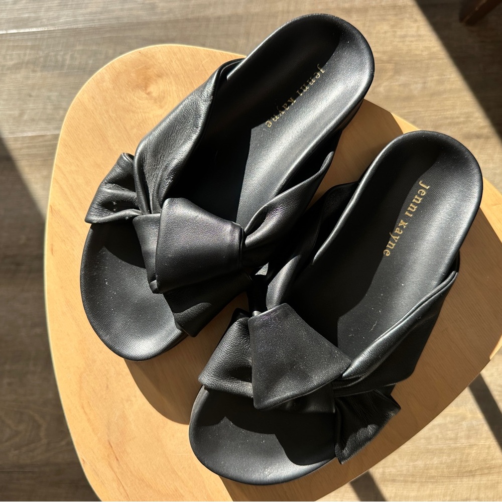 Jenni Kayne Black leather knot Sandals